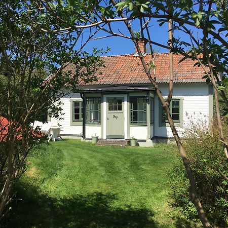 Enkoeping Cottage Buitenkant foto